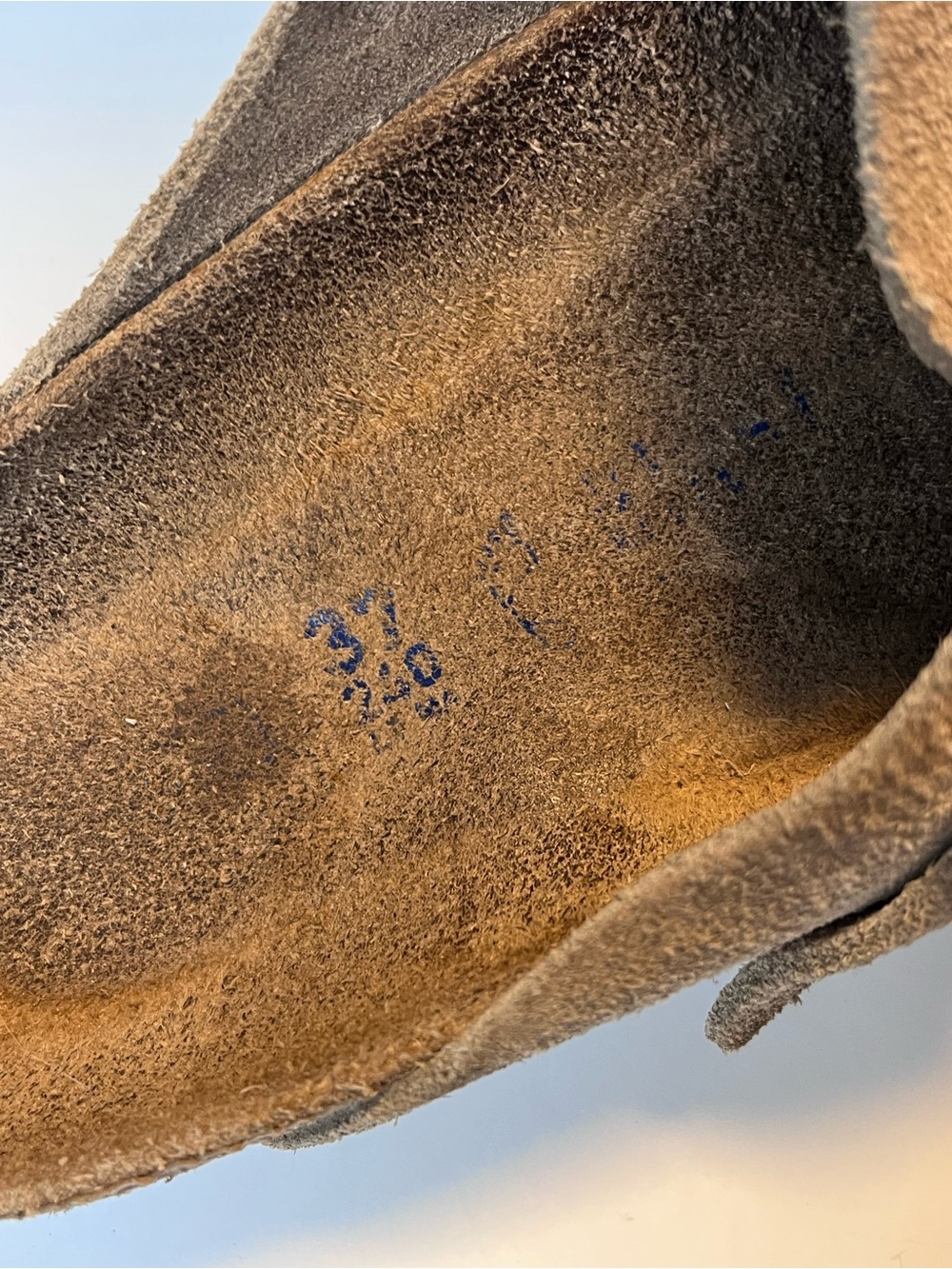 BIRKENSTOCK Boston Suede Clogs Taupe Women’s EU 37 US 6.5 - Picture 9 of 11